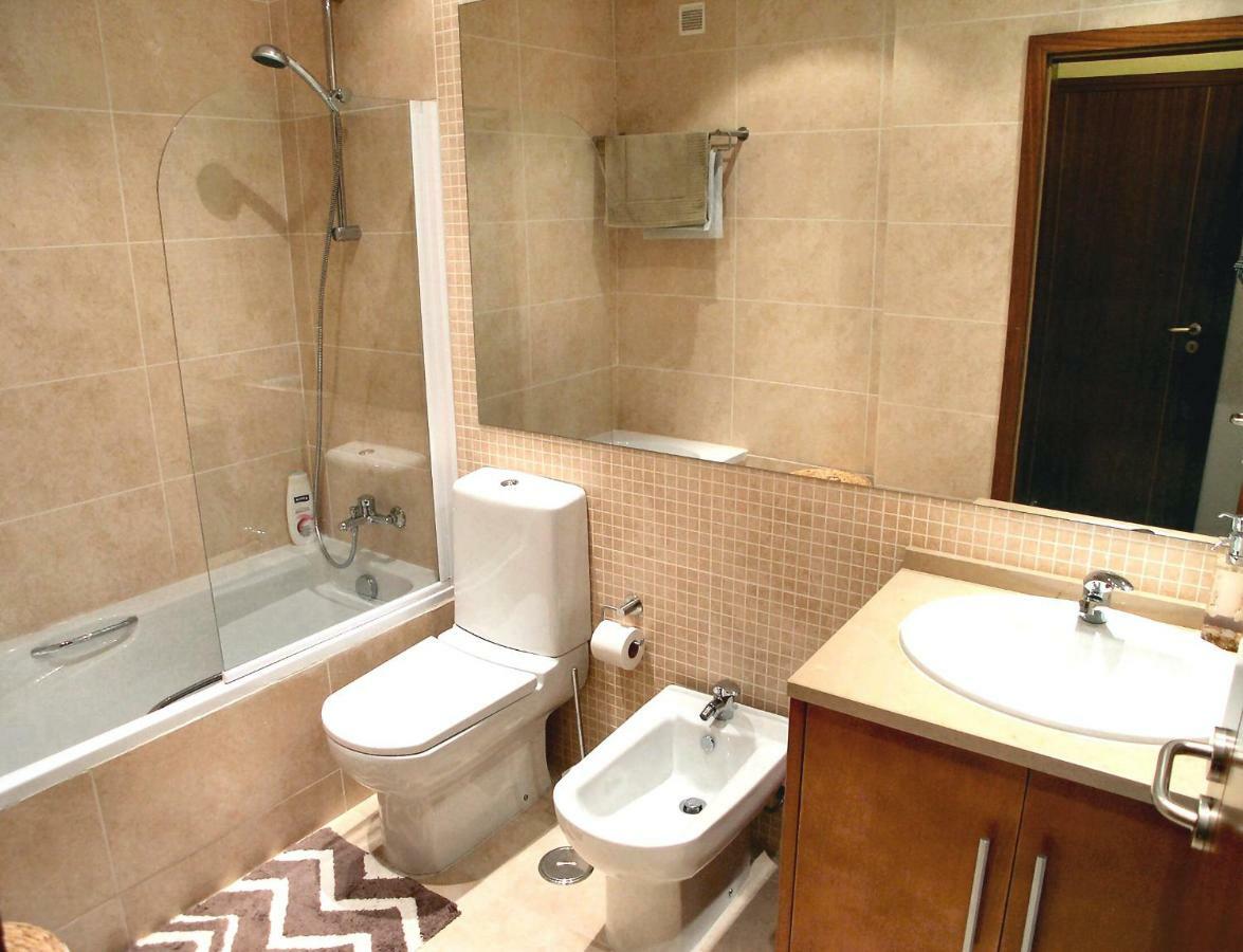 Lovely Apartment Алвор Екстер'єр фото